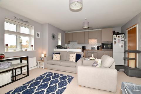 2 bedroom flat for sale, Rapley Rise, Southwater, Horsham, West Sussex