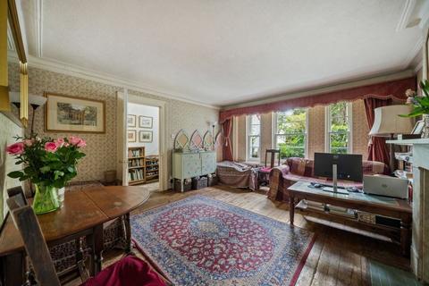 2 bedroom flat for sale, Sunningdale Gardens, Kensington, London, W8