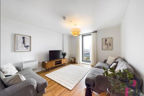 2 bedroom flat to rent, Media City, Michigan Point Tower B, 11 Michigan Avenue, Salford, M50