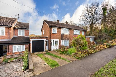 29 Grisedale Gardens, Purley, CR8 1EN