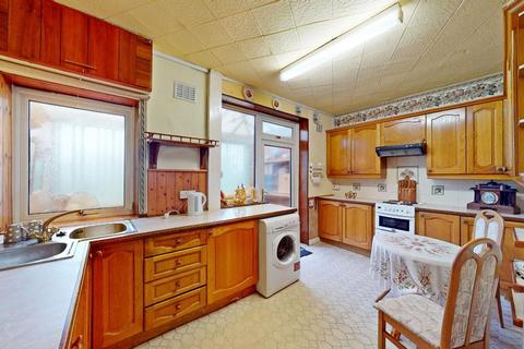 14 Fairhaven Avenue, Westhoughton, Bolton, BL5 3HE