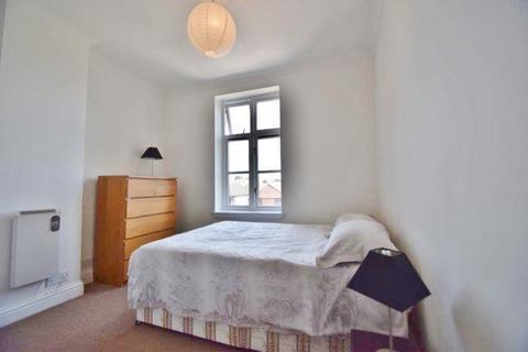 2 bedroom apartment for sale, Upton Park, Slough, Berkshire, SL1