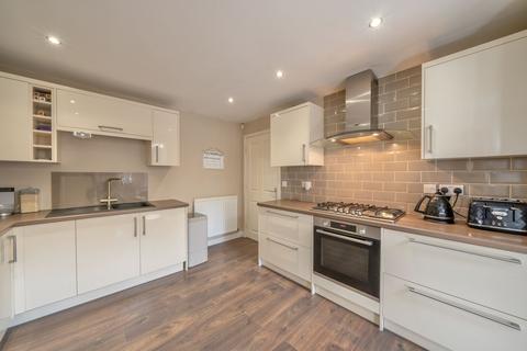 89 Abbeylea Drive, Westhoughton, Bolton, BL5 3ZD