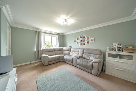 89 Abbeylea Drive, Westhoughton, Bolton, BL5 3ZD