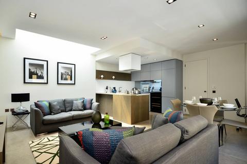 2 bedroom flat to rent, Babmaes Street, St James's, London, SW1Y