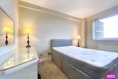 3 bedroom flat to rent, Boundary Road, St John`s Wood