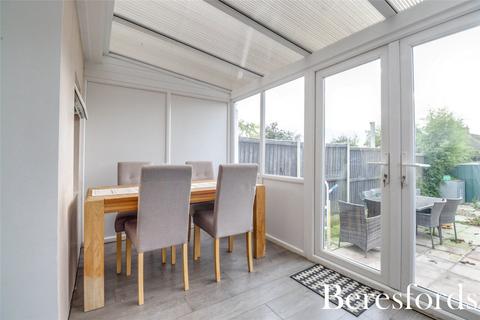 25 Orton Close, Margaretting, Ingatestone, CM4 9JN