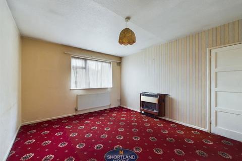 1 bedroom flat for sale - Charminster Drive, Styvechale, Coventry, West Midlands, CV3 5AD