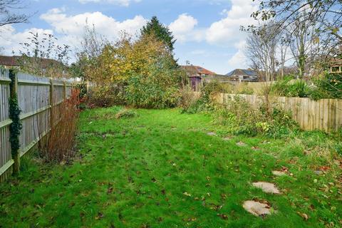 3 bedroom semi-detached house for sale - Cross Way, Lewes, East Sussex