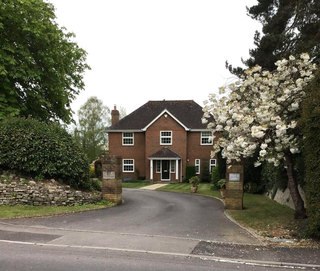 Milldown Road, Blandford Forum... 4 bed detached house for sale £800,000