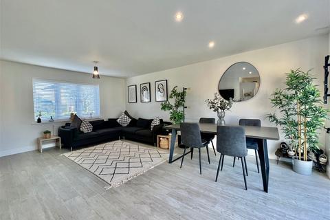 Yeadon House Deighton Road, Wetherby, LS22 7XL