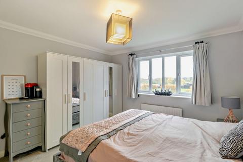 2 bedroom apartment for sale, Springwell Lane, Rickmansworth, WD3
