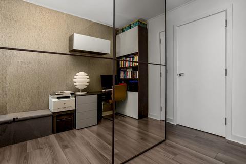 Flat 704, Signal Building Station Approach, Hayes, UB3 4FG