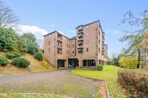 2 bedroom apartment for sale - Twycross Road, Godalming, GU7