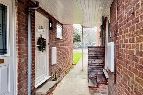 6 Denbigh Road, Thame, OX9 3TL