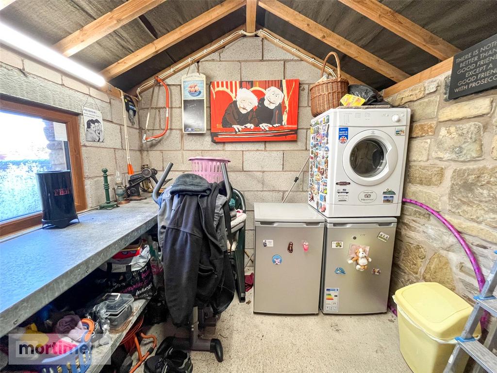 Shed