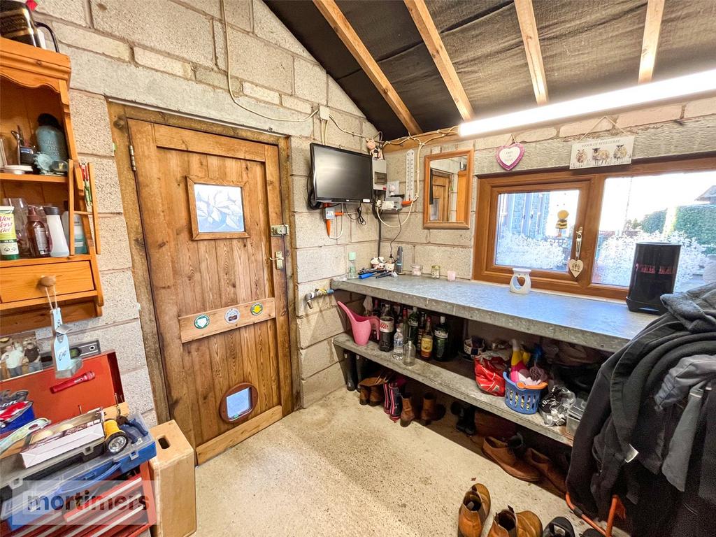 Shed