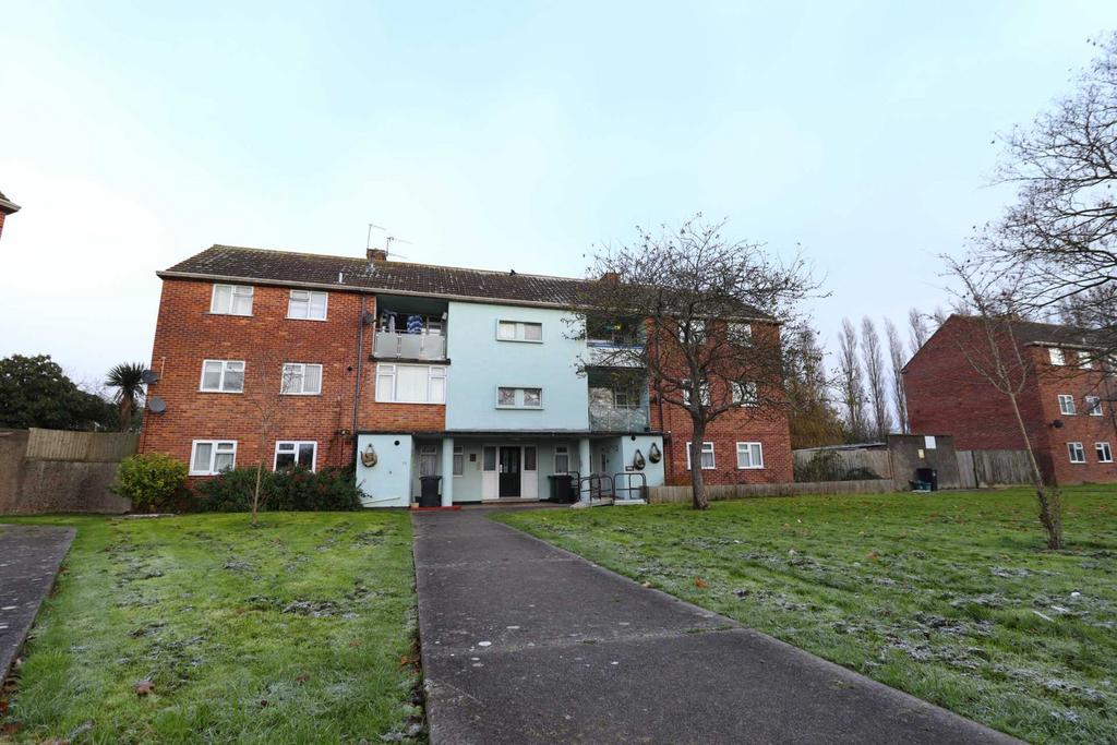 Williton Cresent Ground Floor Flat No Onward Chain 2 bed flat for