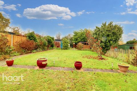 2 bedroom semi-detached bungalow for sale - Friar Road, Orpington