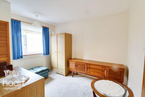 42 Friar Road, Orpington, BR5 2BN