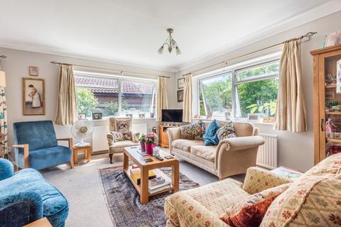5 Bax Close, Cranleigh, GU6 7NB