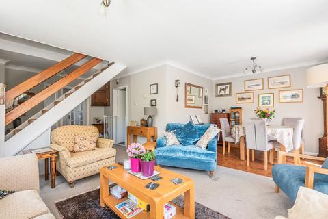 5 Bax Close, Cranleigh, GU6 7NB