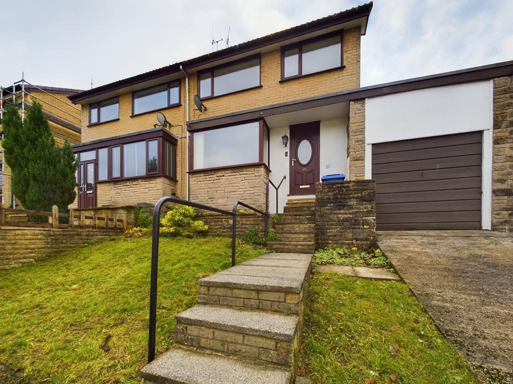 Upper York Street, Barnoldswick, BB18 3 bed semidetached house £750