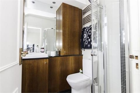 10a Torrington Road, Perivale, Greenford, UB6 7EW