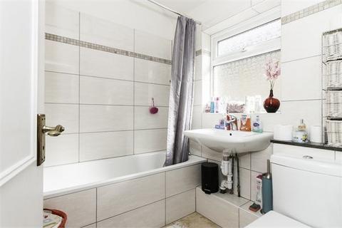 10a Torrington Road, Perivale, Greenford, UB6 7EW