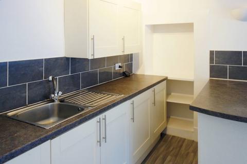 2 bedroom flat to rent, Abbeygreen, Lesmahagow ML11