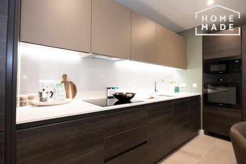 3 bedroom flat to rent - New York Square, Leeds, LS2
