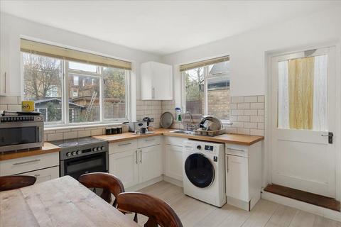 2 bedroom flat for sale, Lysia Street, Fulham, London, SW6