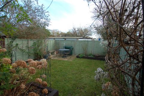 76 Copthall Way, New Haw, Addlestone, KT15 3TU