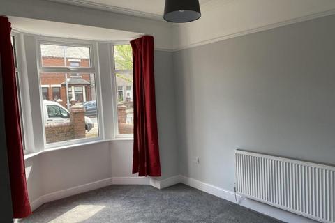 3 bedroom property to rent - Risedale Road,