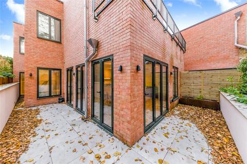 2 bedroom apartment to rent, Marischal Road, London, SE13