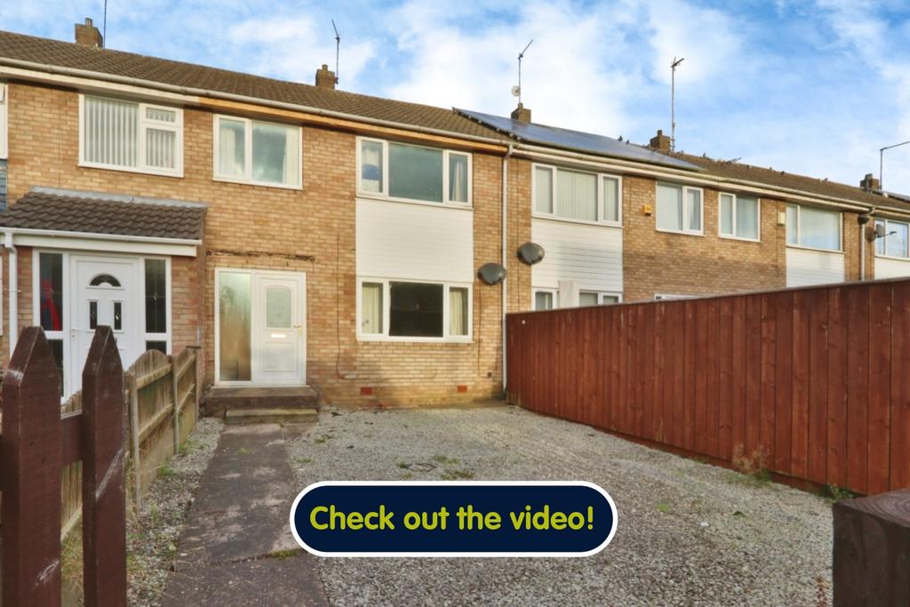Newtondale, Hull, East Riding of Yorkshire, HU7 4BQ 3 bed terraced