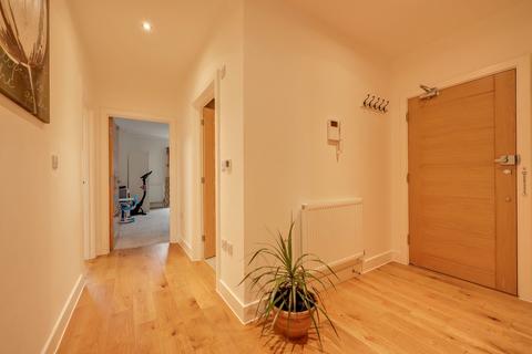 2 bedroom apartment for sale, Victoria Road, Isabelle House, RH15