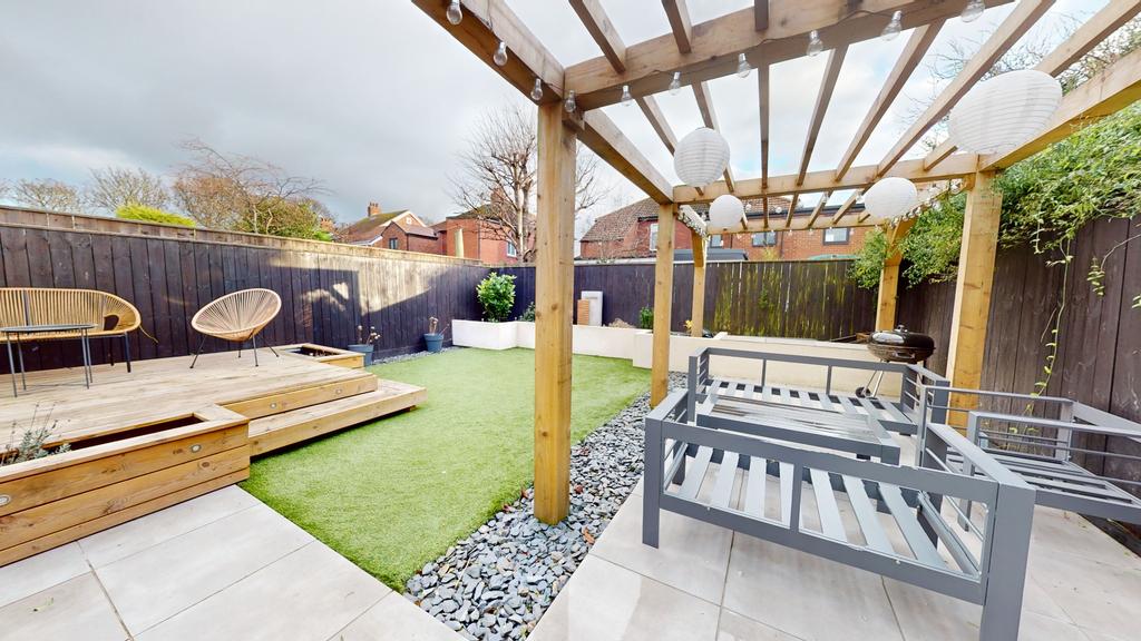 Windsor Gardens, South Shields, Tyne and Wear, NE34 3 bed semidetached