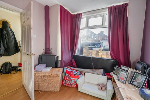 3 bedroom end of terrace house for sale, Wentworth Road, Grimsby, Lincolnshire, DN34