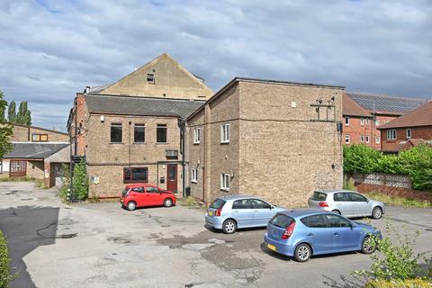 1 bedroom flat to rent, The Maltings, Flaxley Road, Selby, YO8