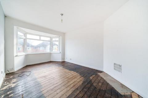 23 Amesbury Road, Feltham, TW13 5HH