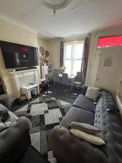 2 bedroom terraced house for sale - Temple View Place, Leeds, West Yorkshire, LS9 9JG