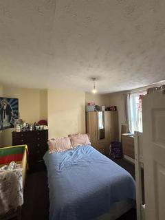 2 bedroom terraced house for sale - Temple View Place, Leeds, West Yorkshire, LS9 9JG