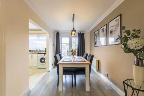 12 King Edward Close, Bristol, BS14 0RT