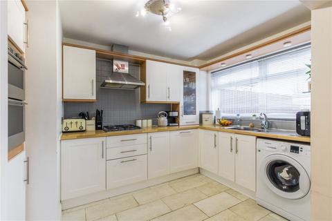 12 King Edward Close, Bristol, BS14 0RT