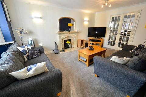 5 Beach Close, Evesham, WR11 1GH