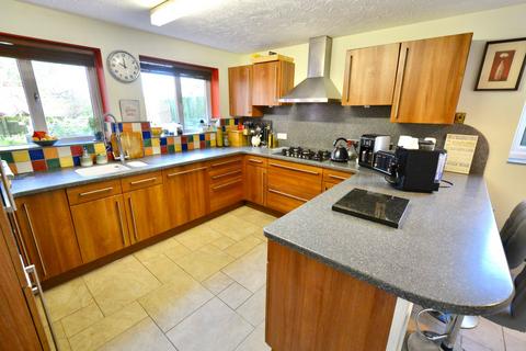 5 Beach Close, Evesham, WR11 1GH