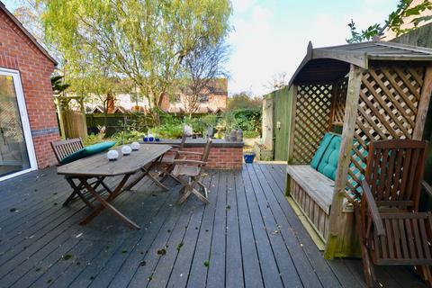 5 Beach Close, Evesham, WR11 1GH
