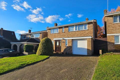 41 Acre Lane, Northampton, NN2 8BE