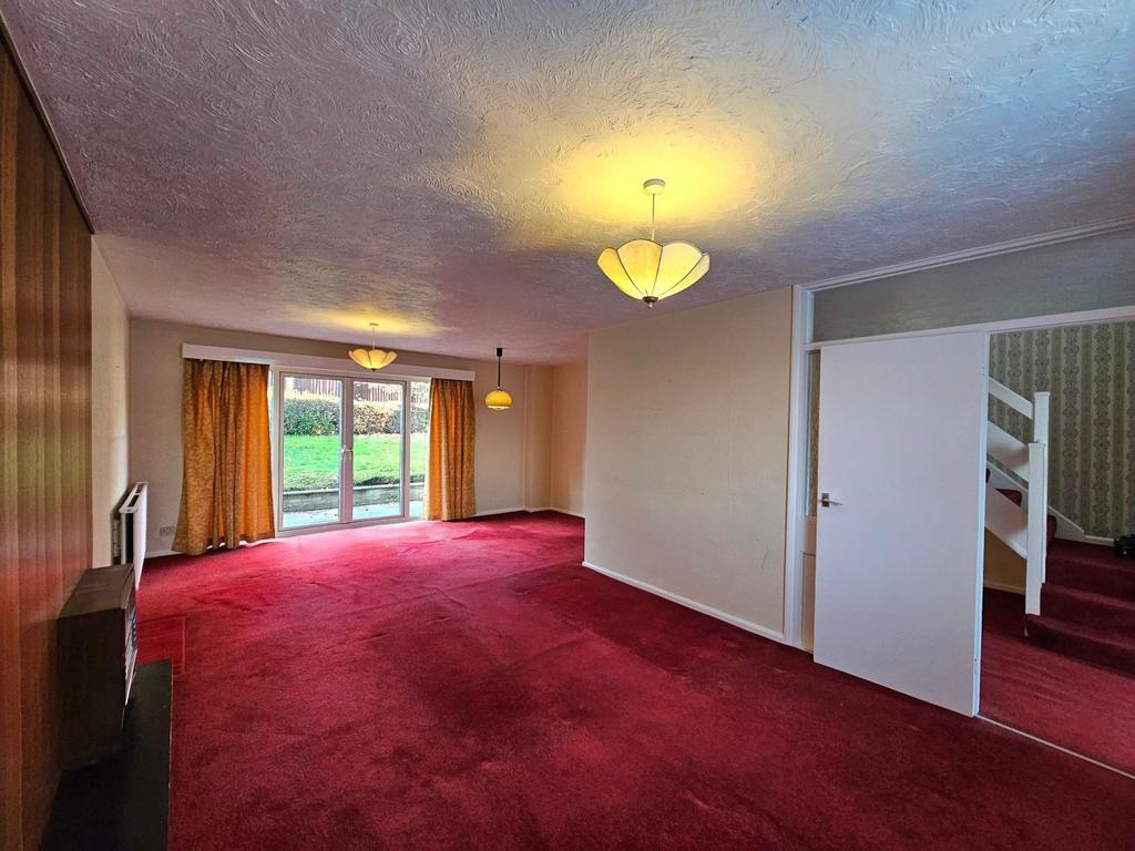 Lounge/dining room